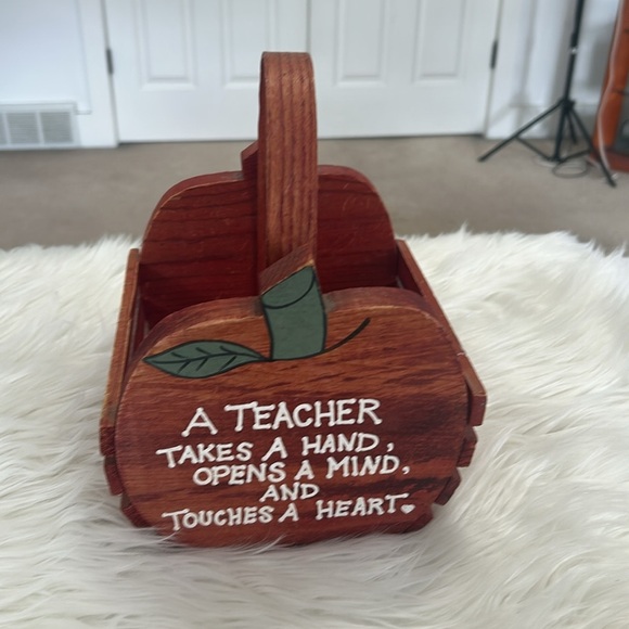 Red Apple Teacher wooden decorative accent - Picture 3 of 8